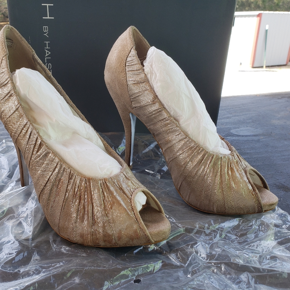 H By Halston- Jackie Champaign Heels in size 7.5